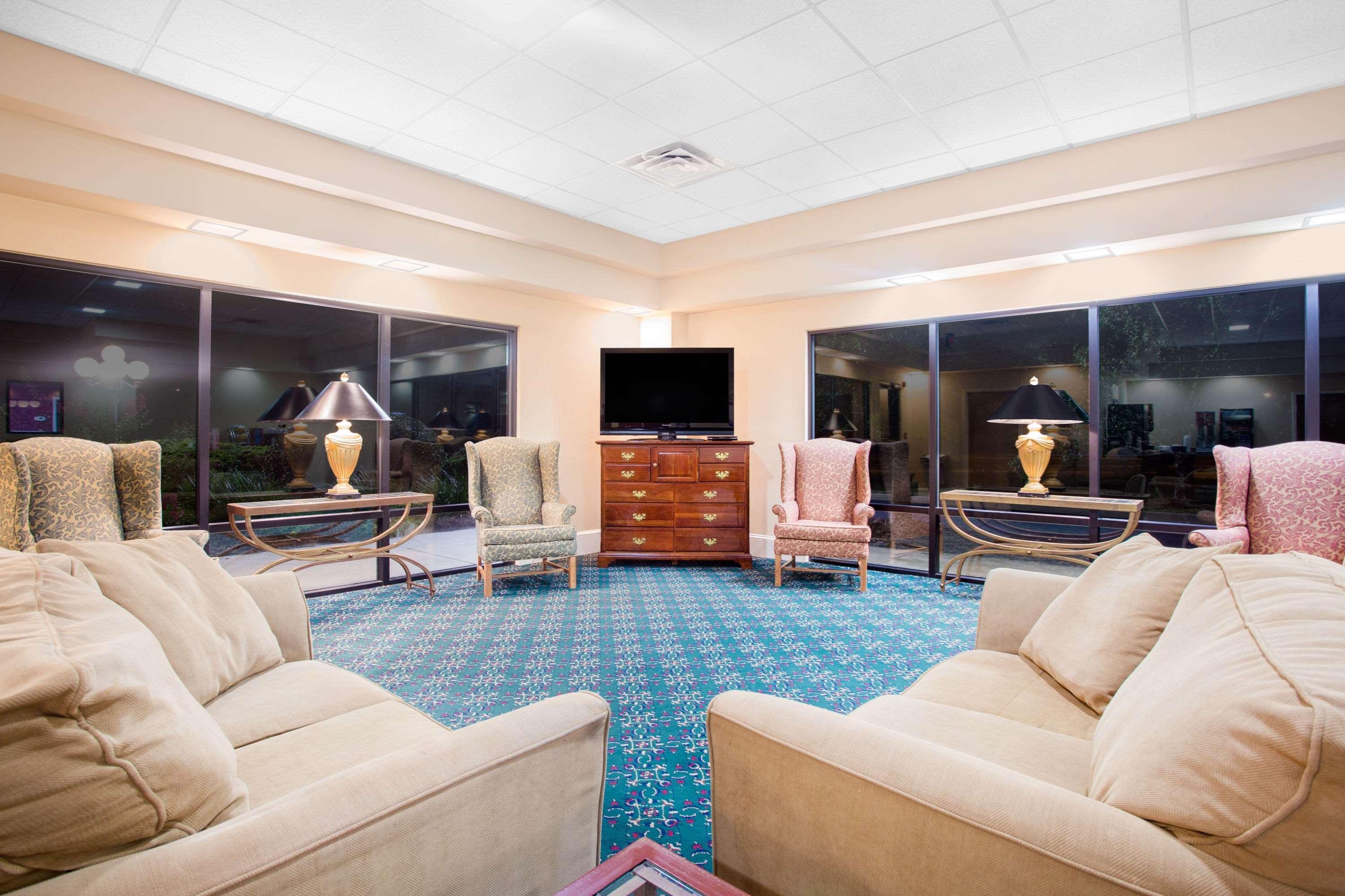 Days Inn By Wyndham Metter Exterior photo