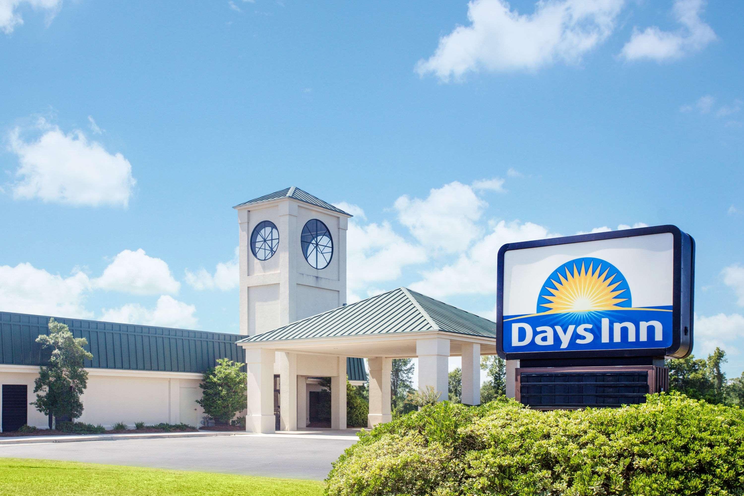 Days Inn By Wyndham Metter Exterior photo