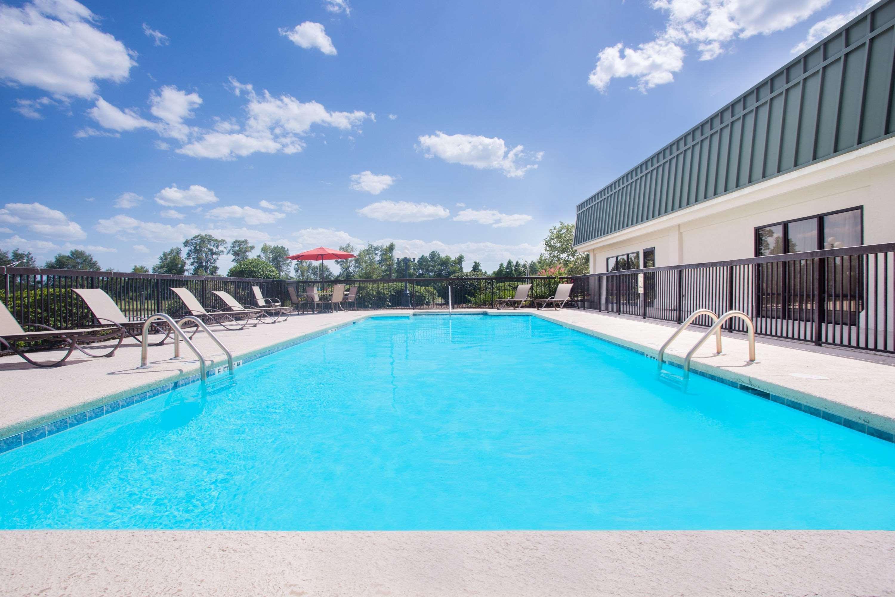 Days Inn By Wyndham Metter Exterior photo